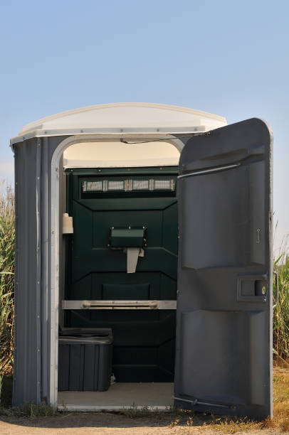 Best Wedding porta potty rental  in Shawnee, KS